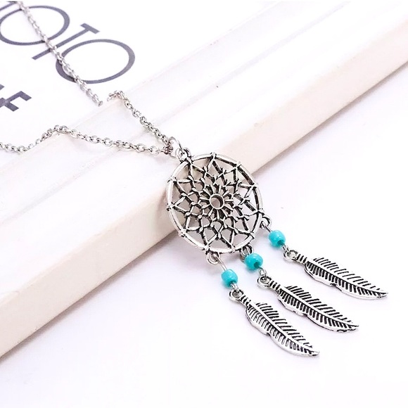 ⚜️[𝟯/$𝟭𝟴]⚜️Silver Dreamcatcher Boho Choker NEW - Picture 3 of 9
